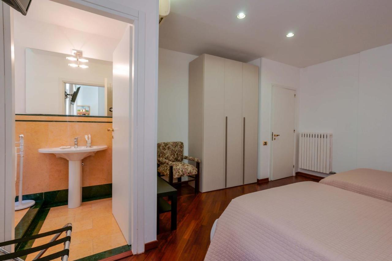 Ai Marinai Bed & Breakfast Taranto Ngoại thất bức ảnh